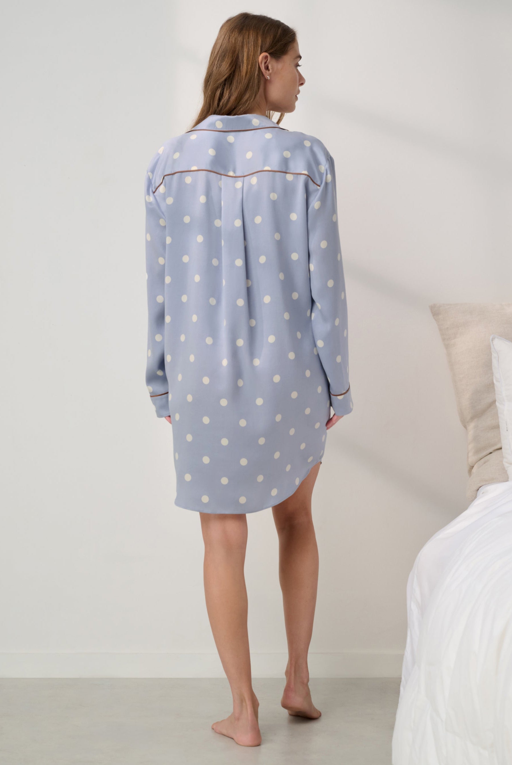 Lunya Pajamas - Washable Silk Sleep Shirt Dress #Riviera Dot/Iced Coffee
