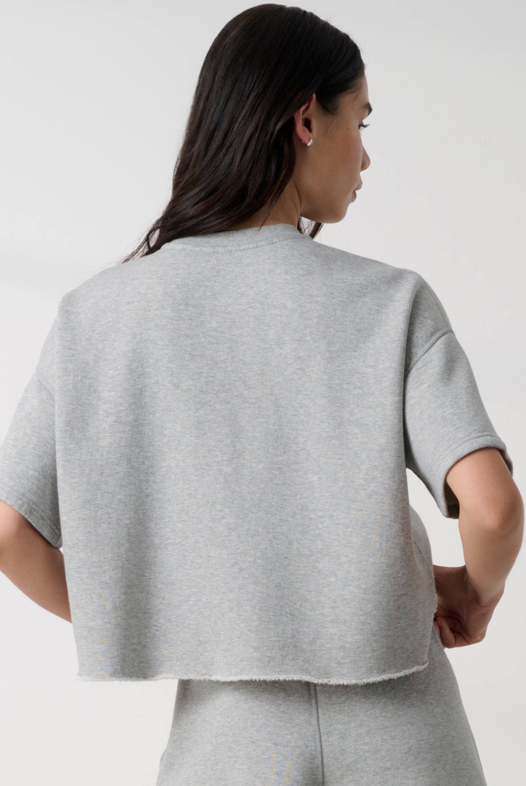 Lunya loungewear - SILKSWEATS™ MIDWEIGHT REVERSIBLE SHORT SLEEVE #NAPPING DOVE HEATHER