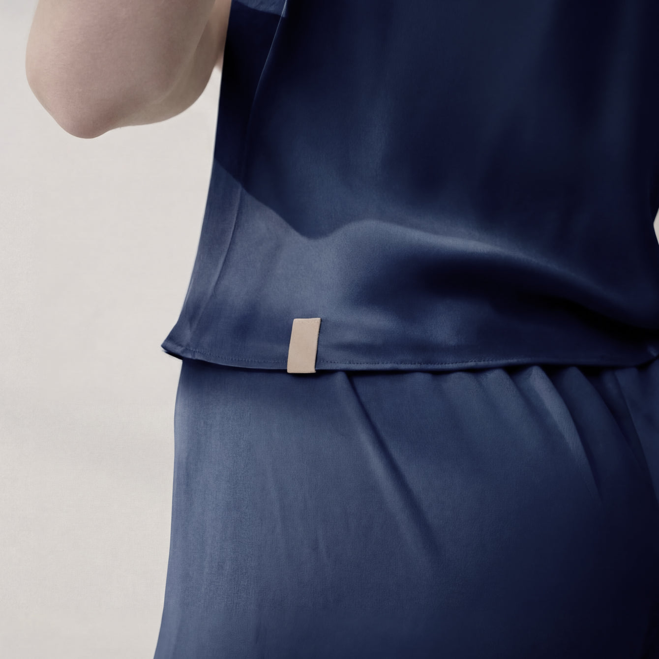 Lunya Pajamas - WASHABLE SILK BIAS CAMI PANT SET #DEEP BLUE