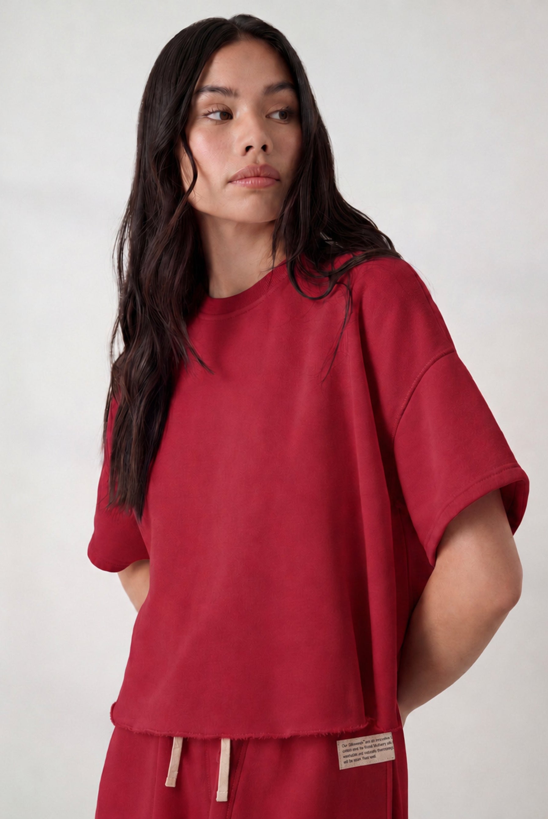 Lunya loungewear - SILKSWEATS™ MIDWEIGHT REVERSIBLE SHORT SLEEVE #CHILI PEPPER