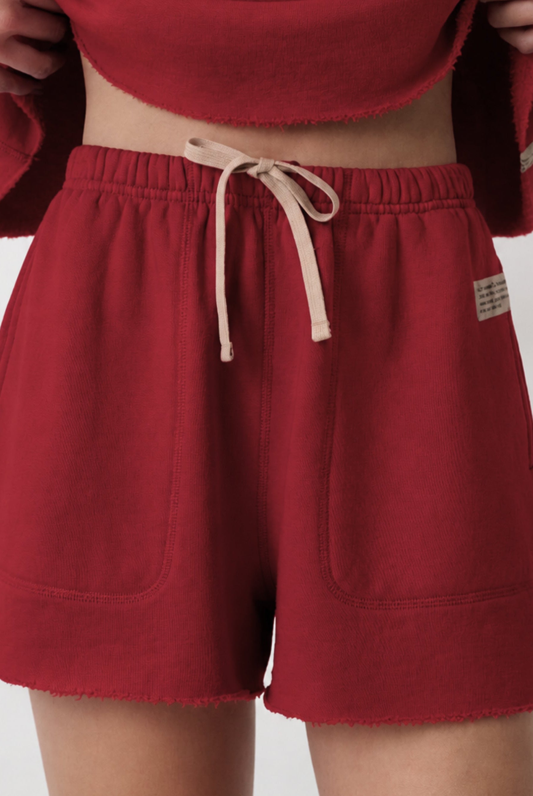 Lunya loungewear - SILKSWEATS™ MIDWEIGHT REVERSIBLE SHORT #CHILI PEPPER