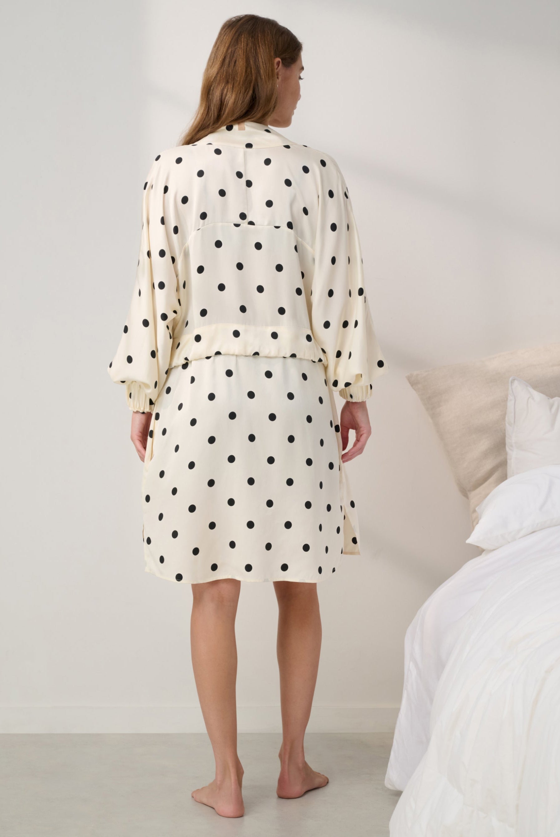 Lunya Pajamas - Washable Silk Robe #Summer Dot