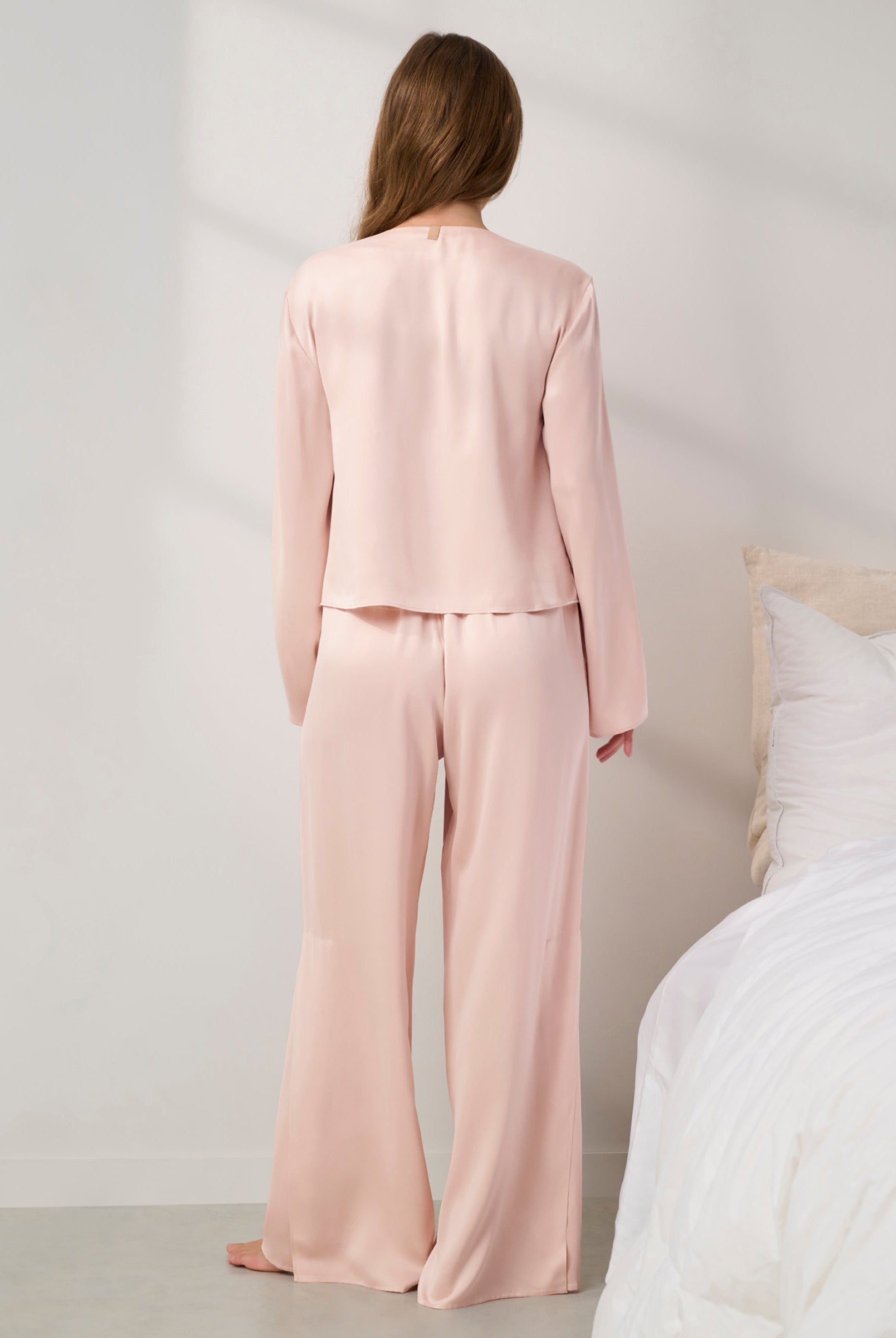 Lunya Pajamas - Washable Silk Tie Front Pant Set #Delicate Pink