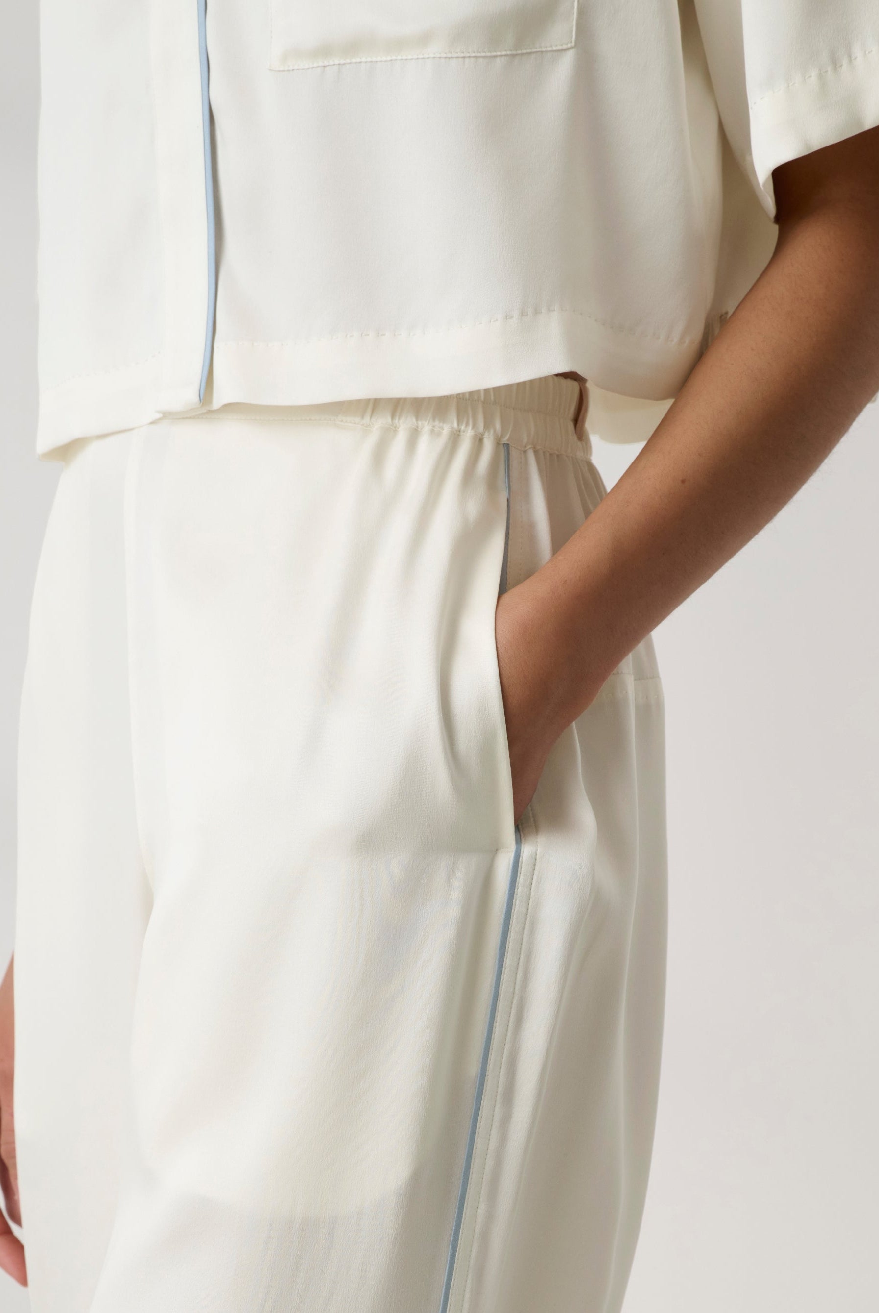 Lunya Pajamas Bridal - Washable Silk Piped High Rise Pant Set #Tranquil White/Frosted Lagoon