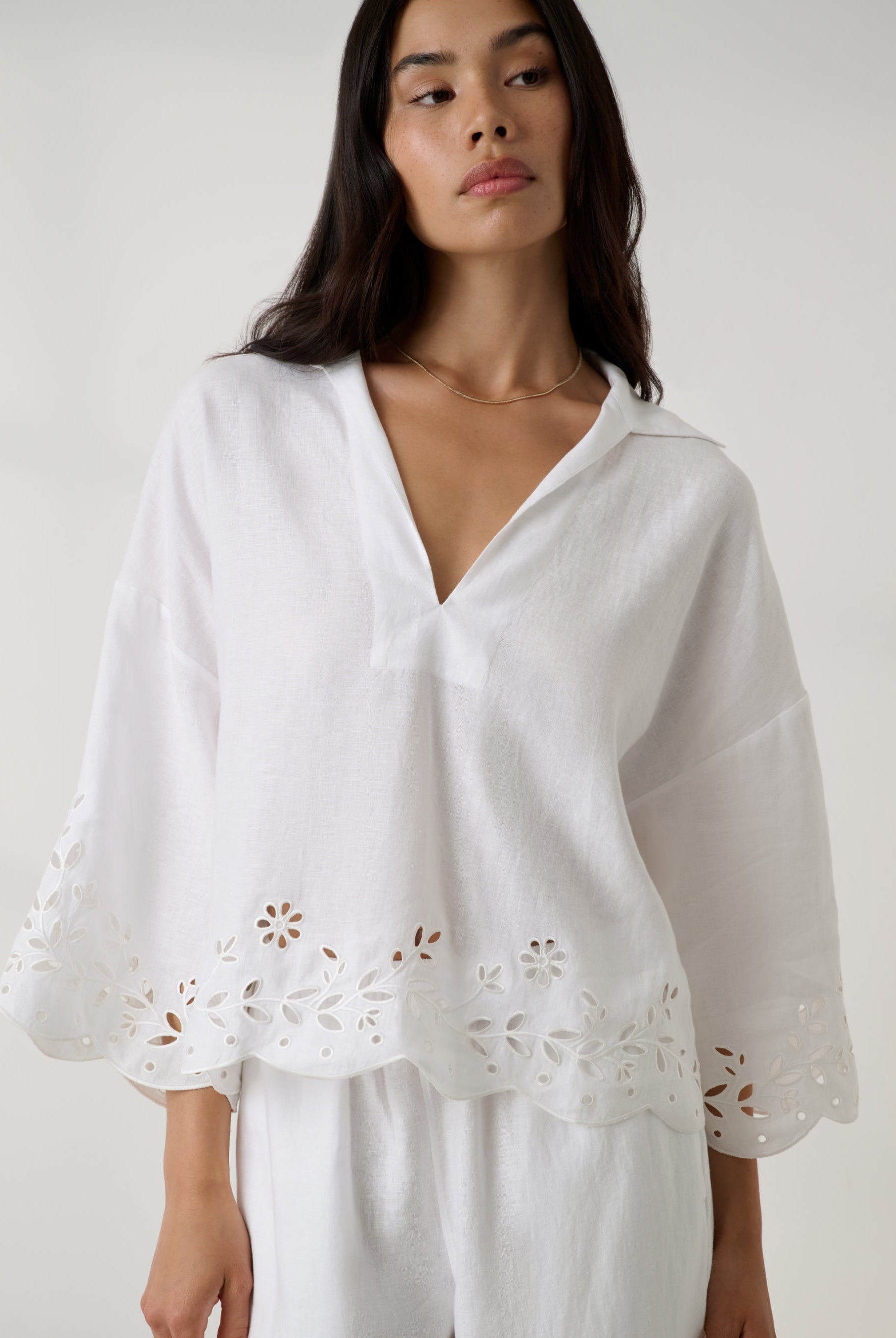 Lunya Pajamas - Linen EMBROIDERED EYELET SHIRT - #Sincere White