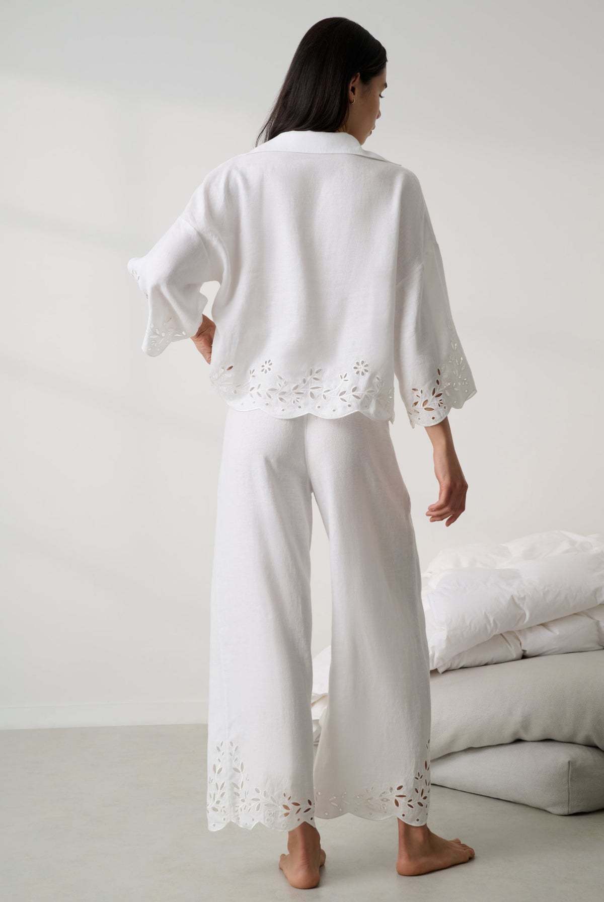 Lunya Pajamas - Linen Embroidered Eyelet Pant - #Sincere White