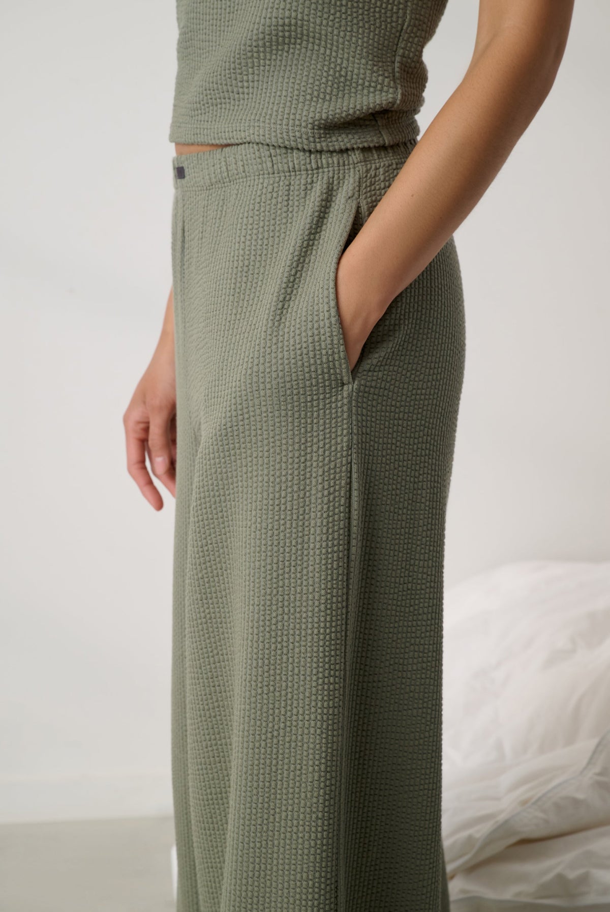 Lunya Pajamas - Organic Cotton Seersucker Pant #Fresh Herb