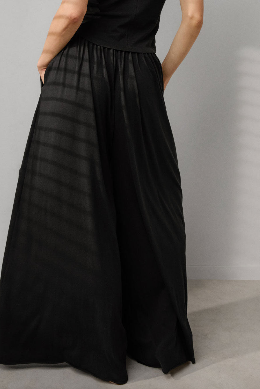 Lunya Organic Pima Wide Leg Pant - #Immersed Black