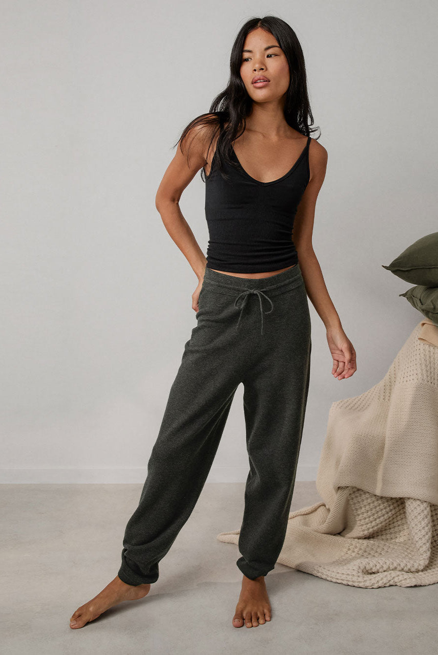 Lunya Loungewear Seamless Modal Tank - #Immersed Black