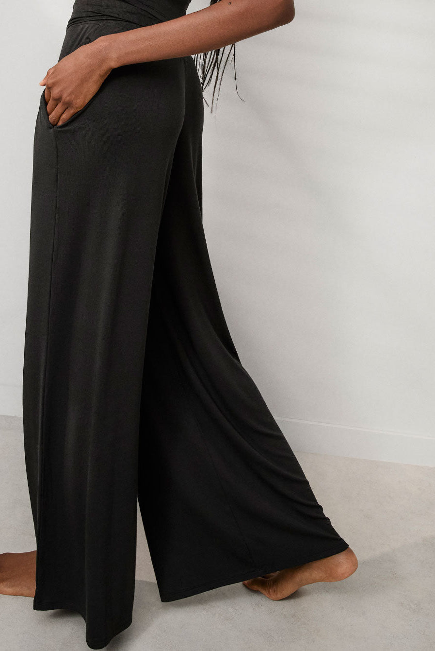 Lunya Loungewear Soft Modal Rib Fold Over Pant - #Immersed Black