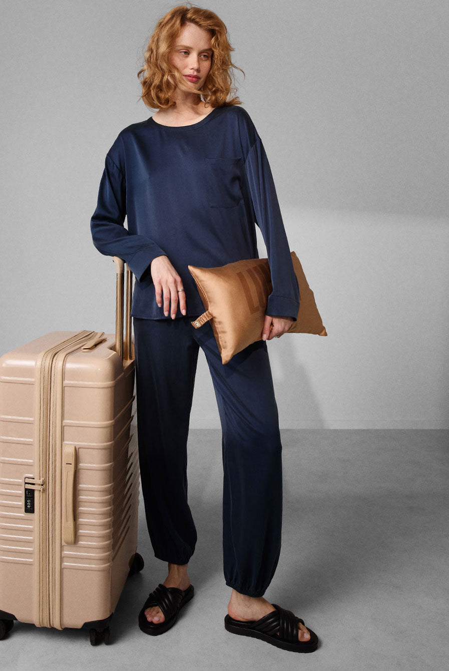 Lunya Pajamas Washable Silk Long Sleeve Jogger Pant Set - #Deep Blue