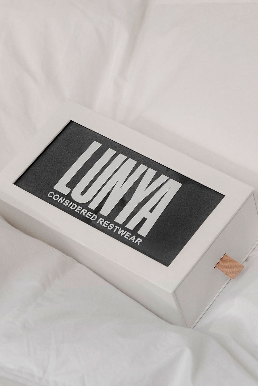 Lunya Weighted Washable Silk Sleep Mask - #Meditative Grey