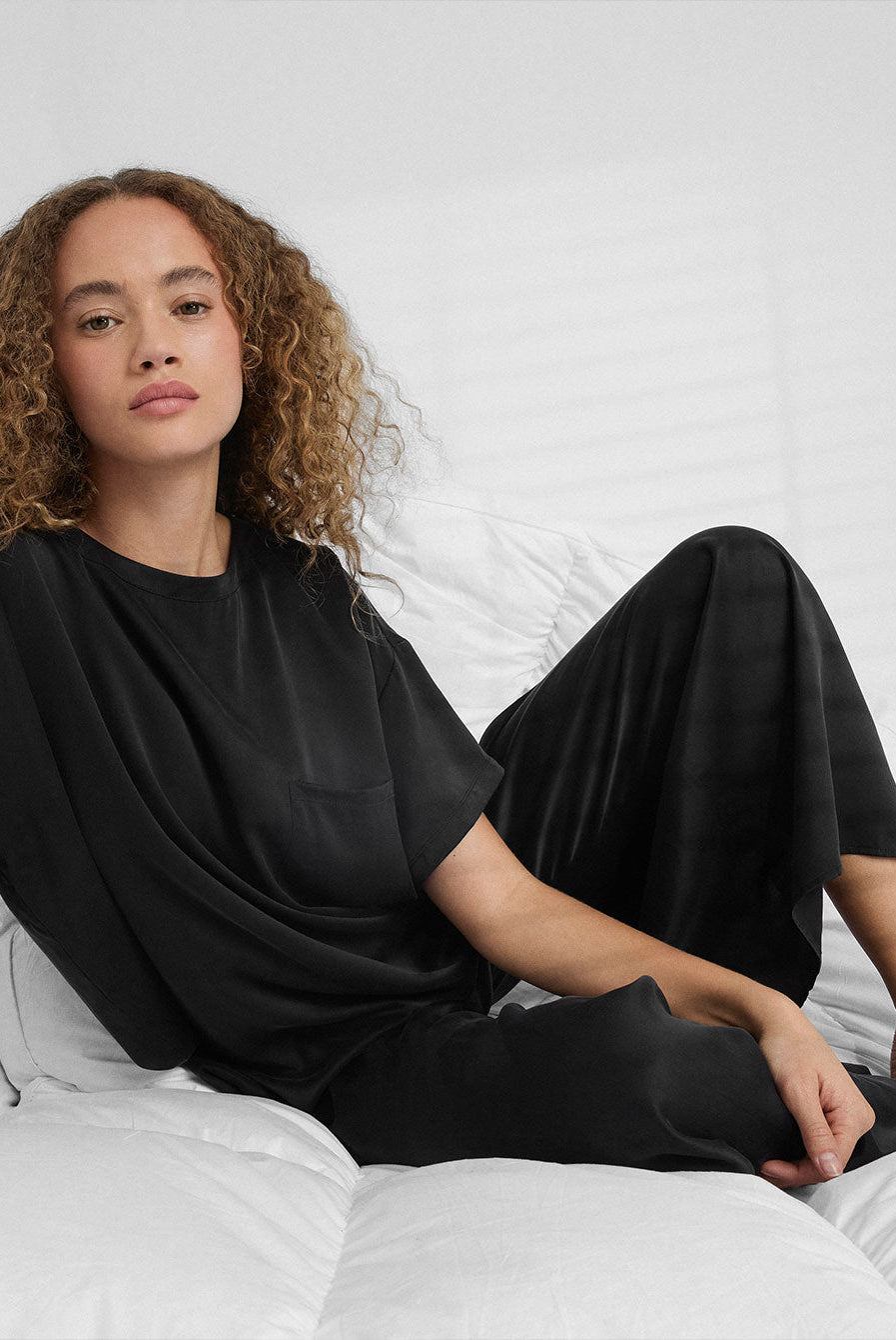 Lunya Washable Silk Tee Pant Set - #Immersed Black
