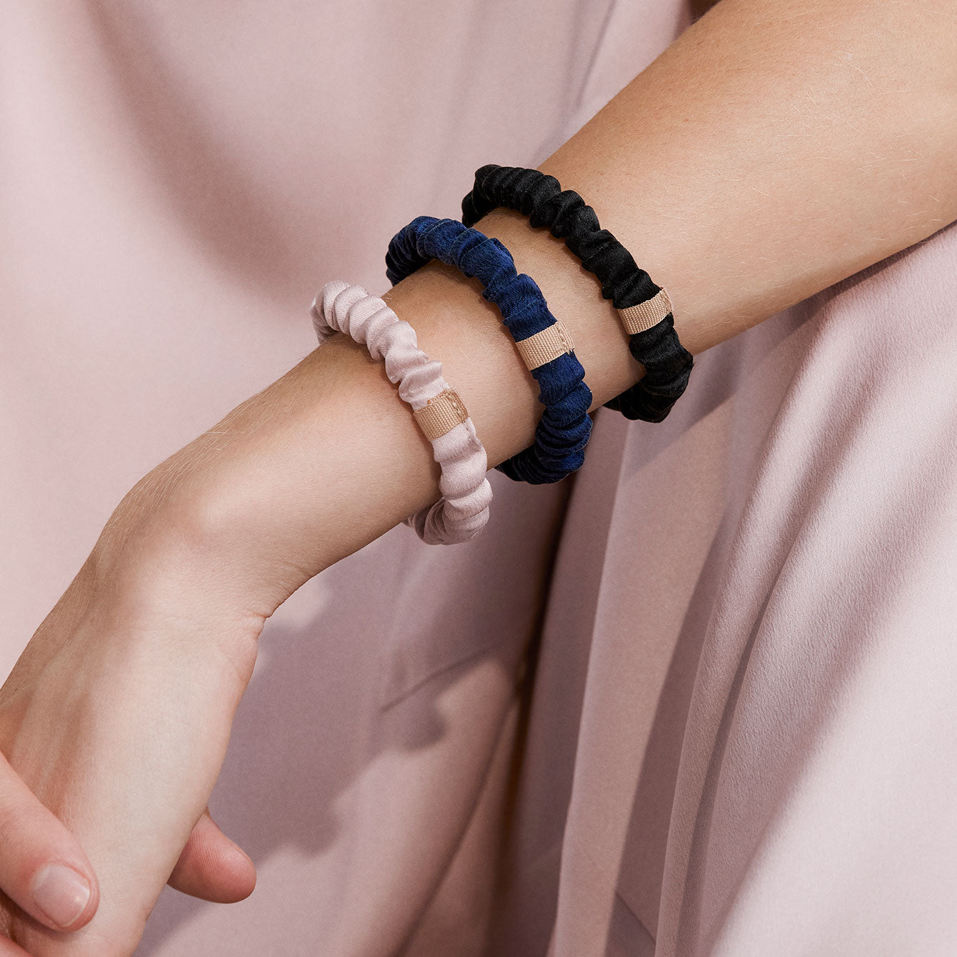 Lunya 3pk Washable Silk Thin Scrunchie - #Immersed Black/Delicate Pink/Deep Blue