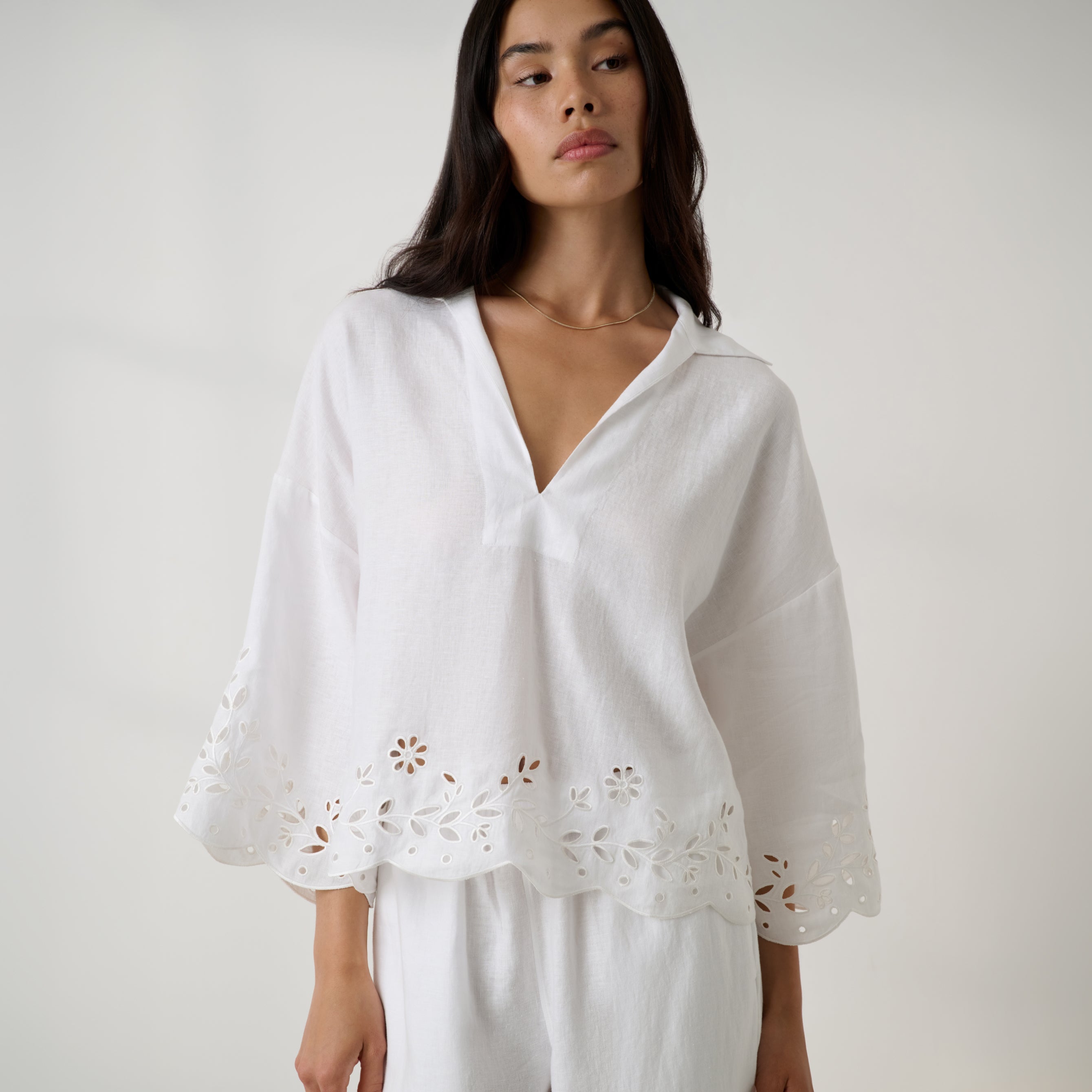 Lunya Pajamas - Linen EMBROIDERED EYELET SHIRT - #Sincere White
