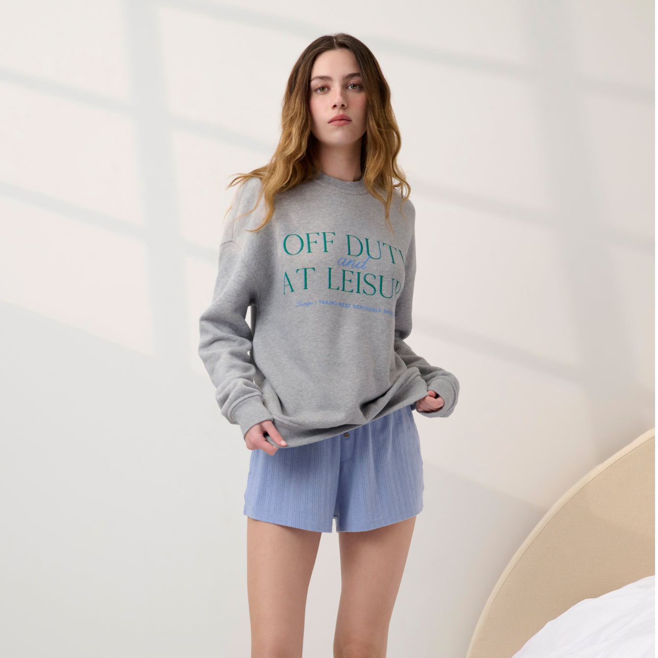 Lunya Loungewear - Silksweats™ Midweight Graphic Sweatshirt Off Duty Leisure #H Grey/Meadow